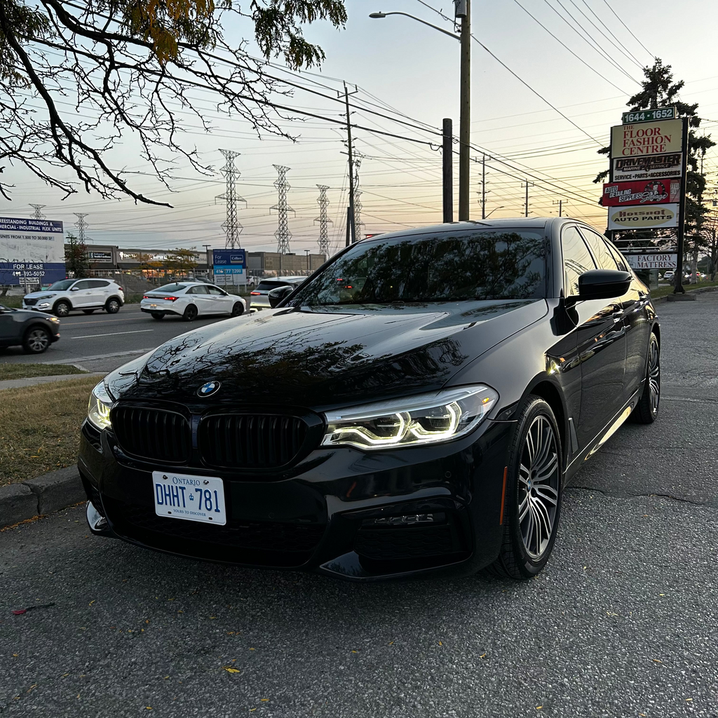 BMW 530i (Executive Package)