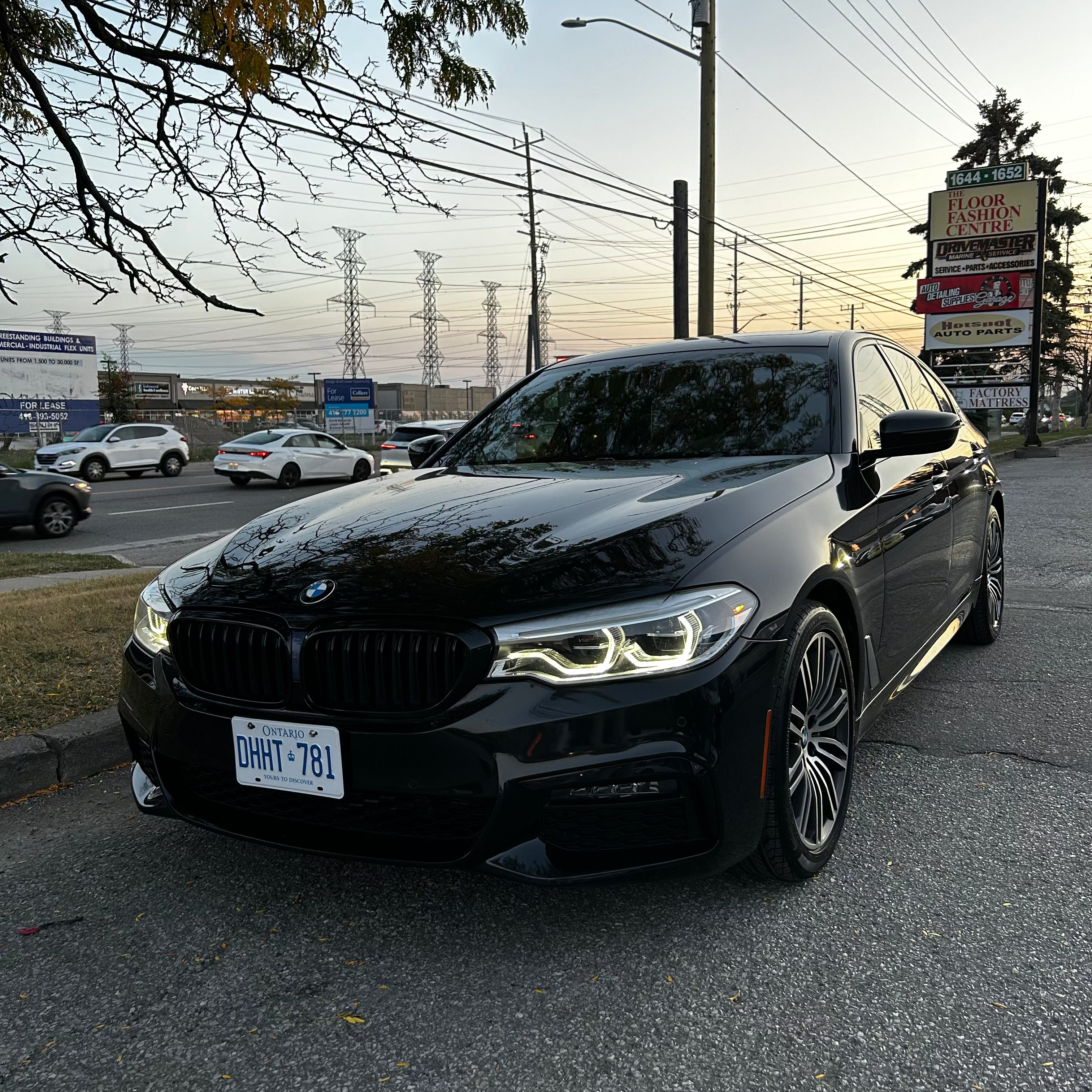 BMW 530i (Executive Package)