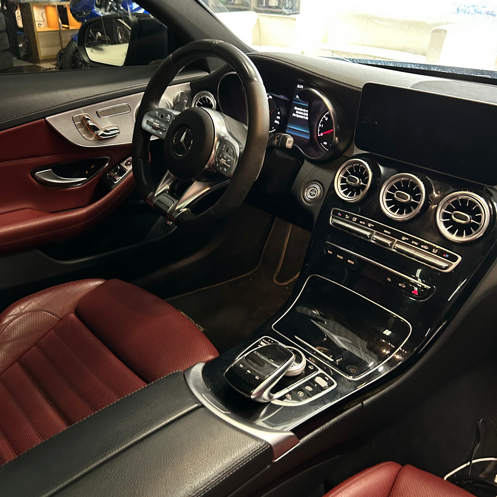 Mercedes C43 AMG Coupe (Tuned)
