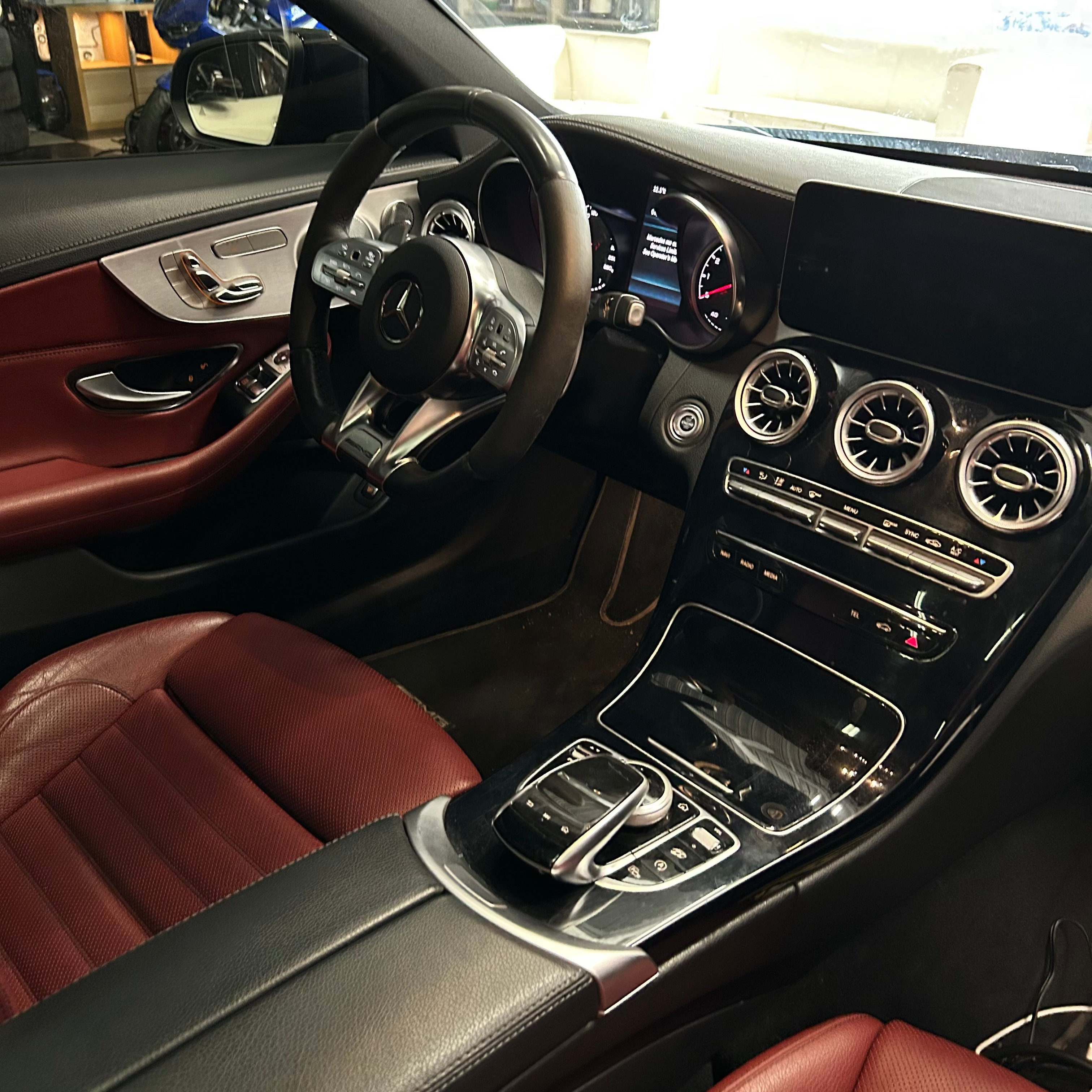Mercedes C43 AMG Coupe (Tuned)