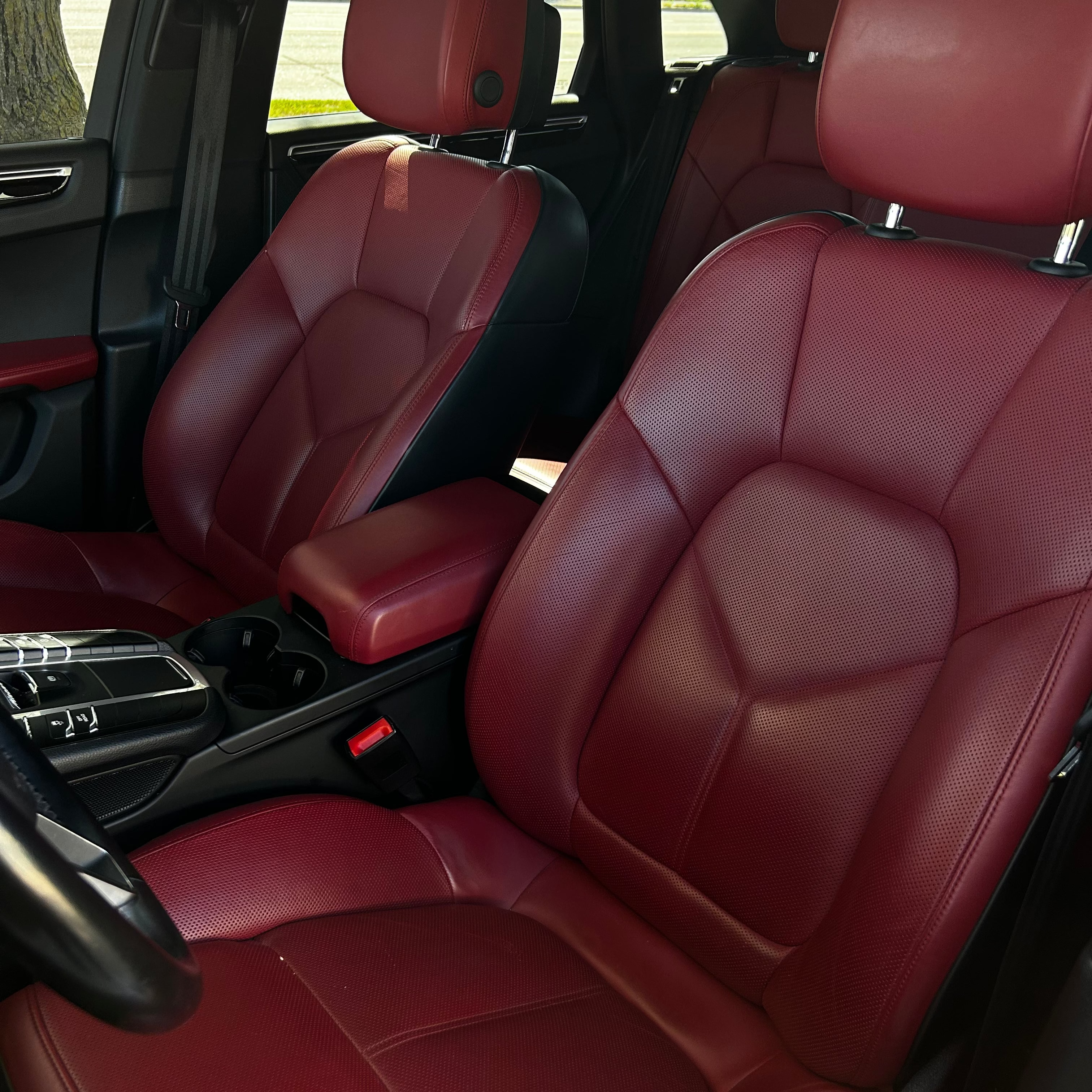 Porsche Macan S