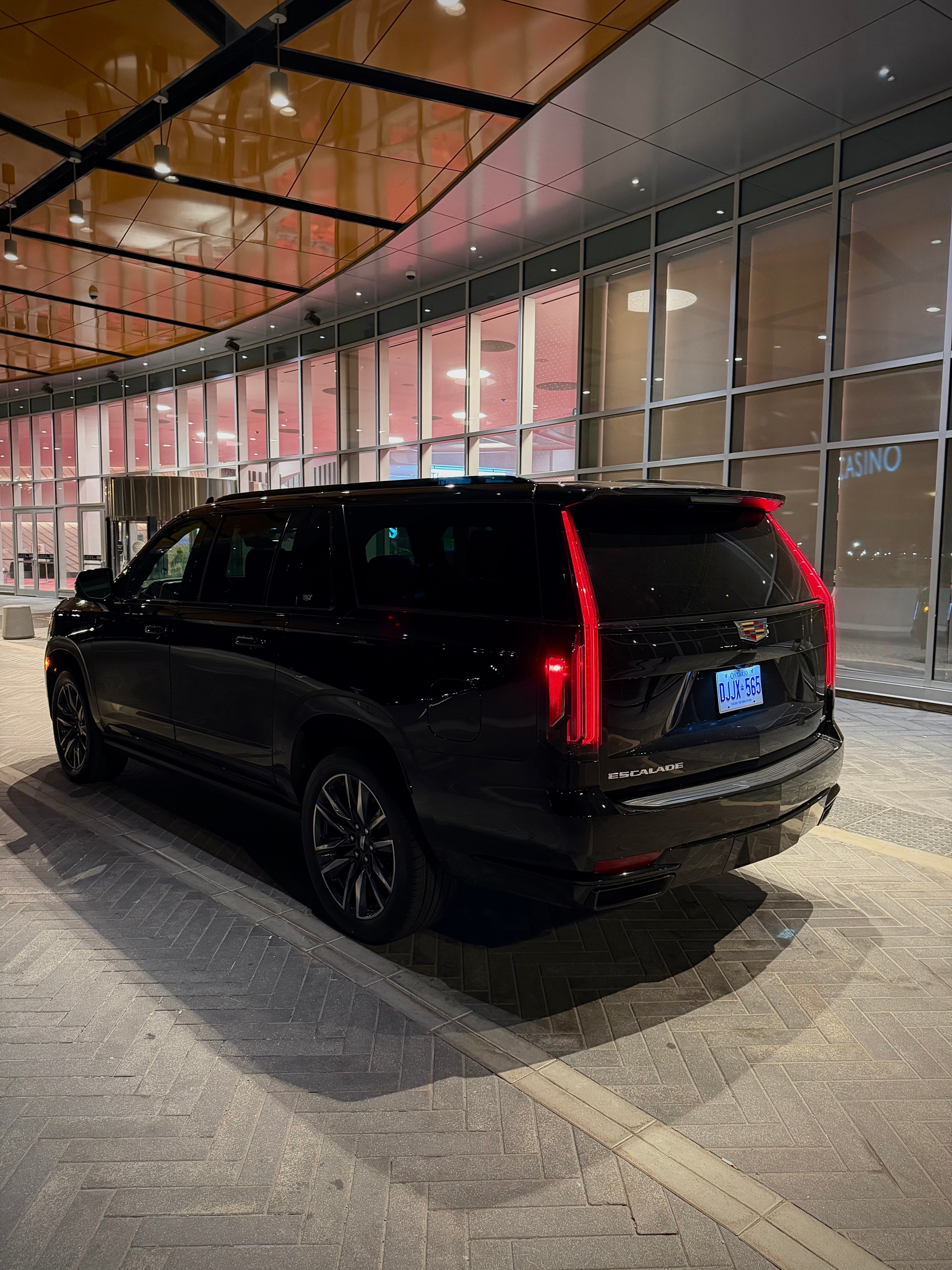 Cadillac Escalade ESV