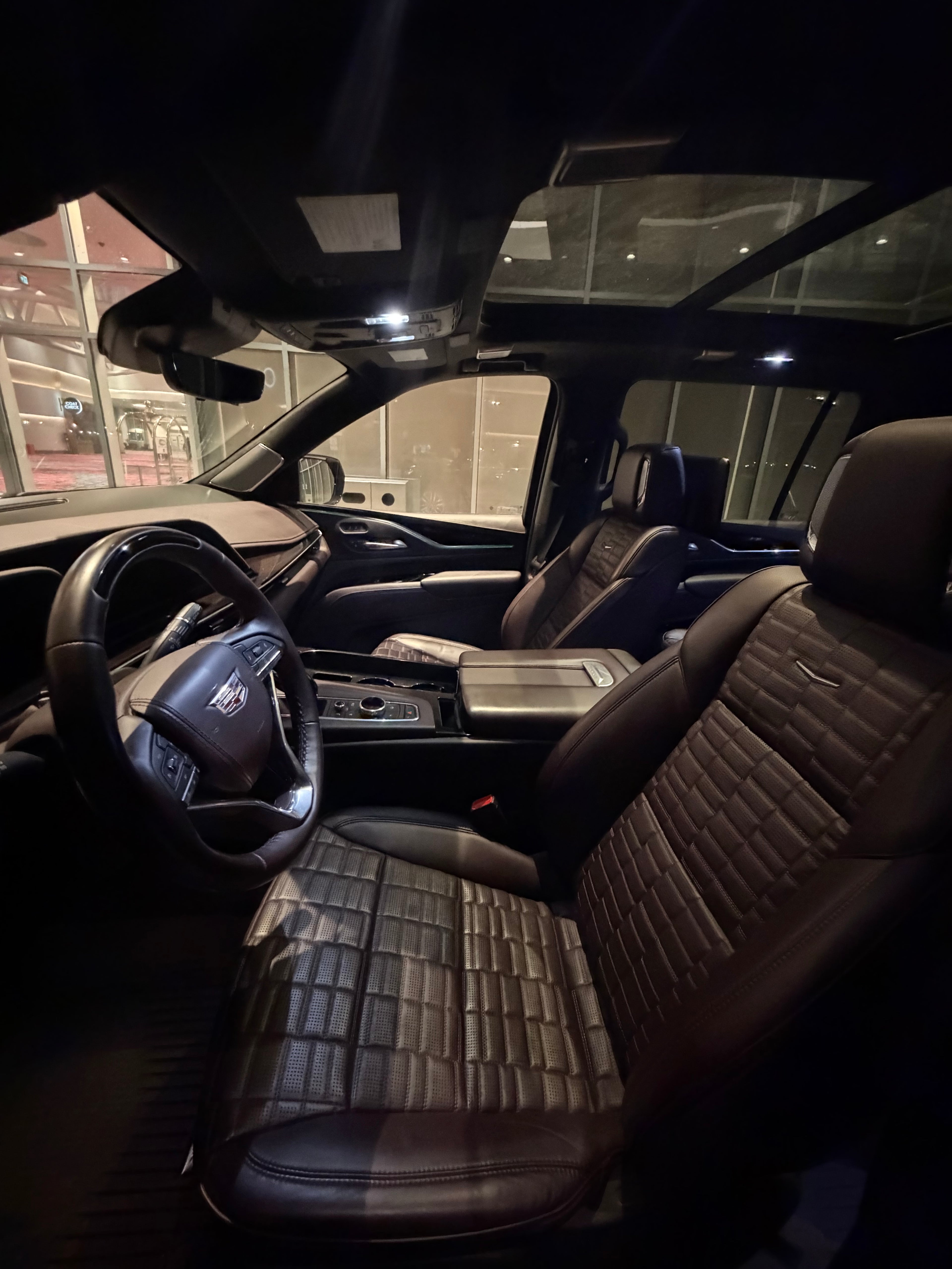 Cadillac Escalade ESV
