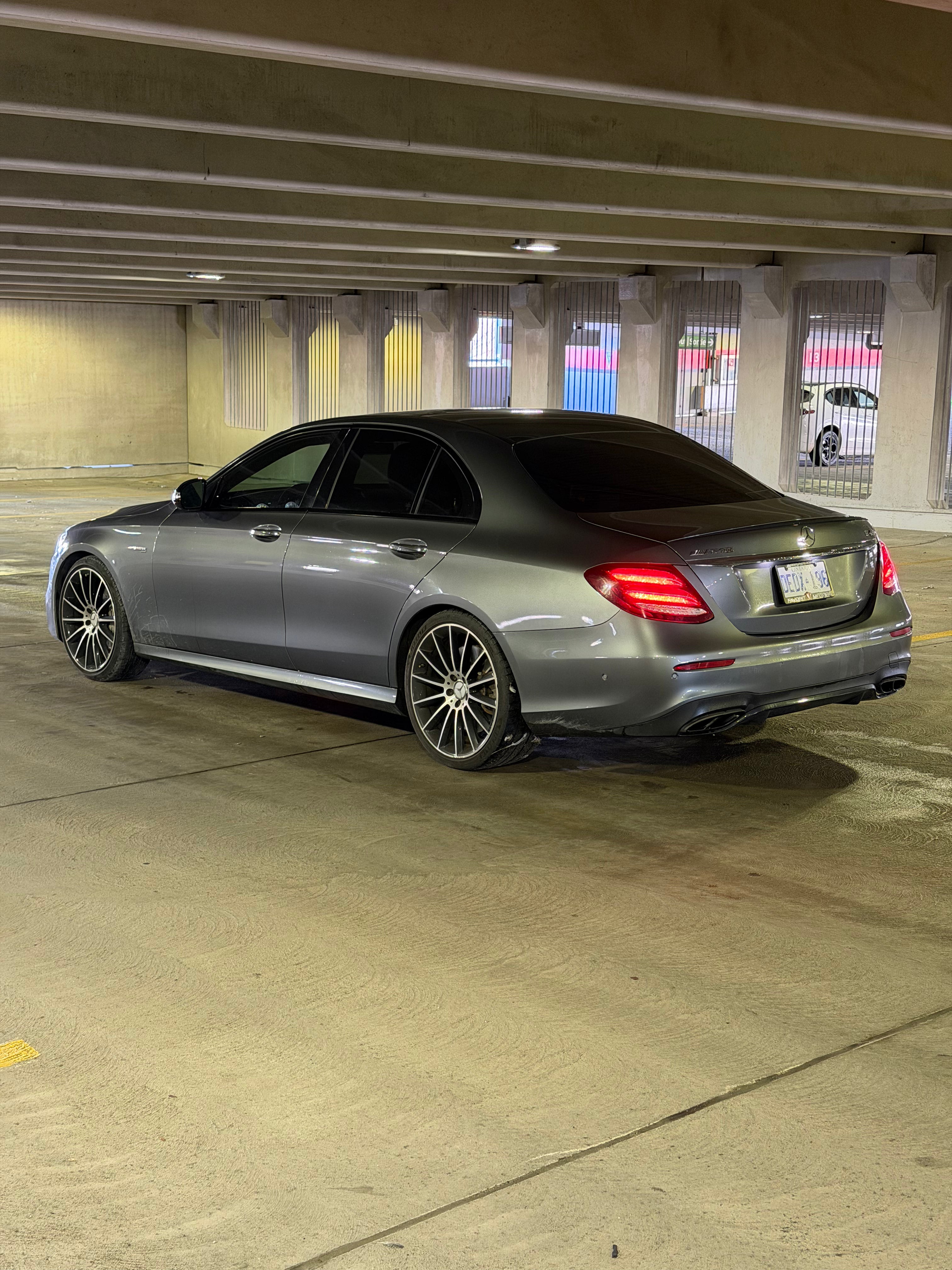 Mercedes E43 AMG