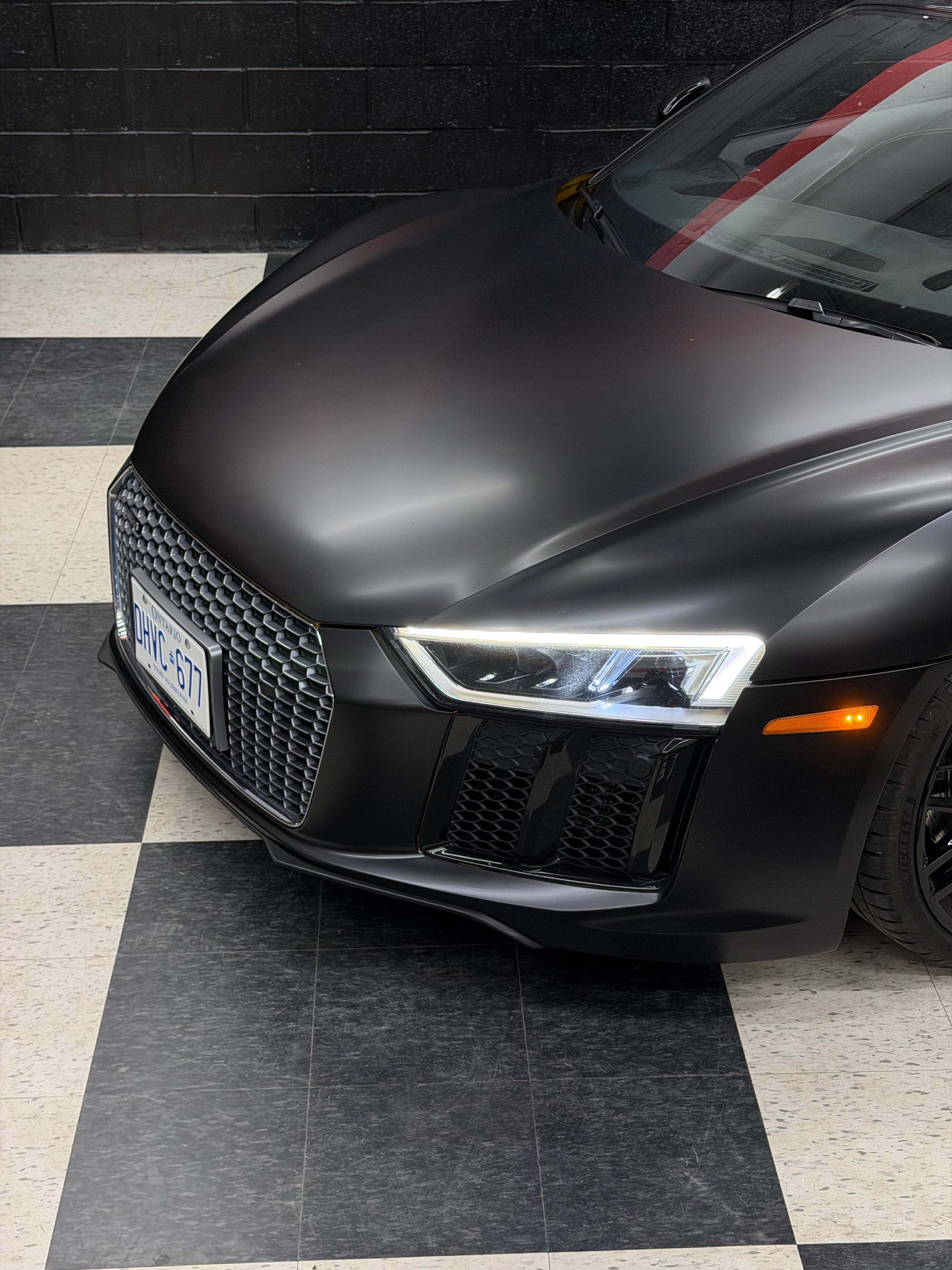 Audi R8 V10 w/ Custom Exhaust